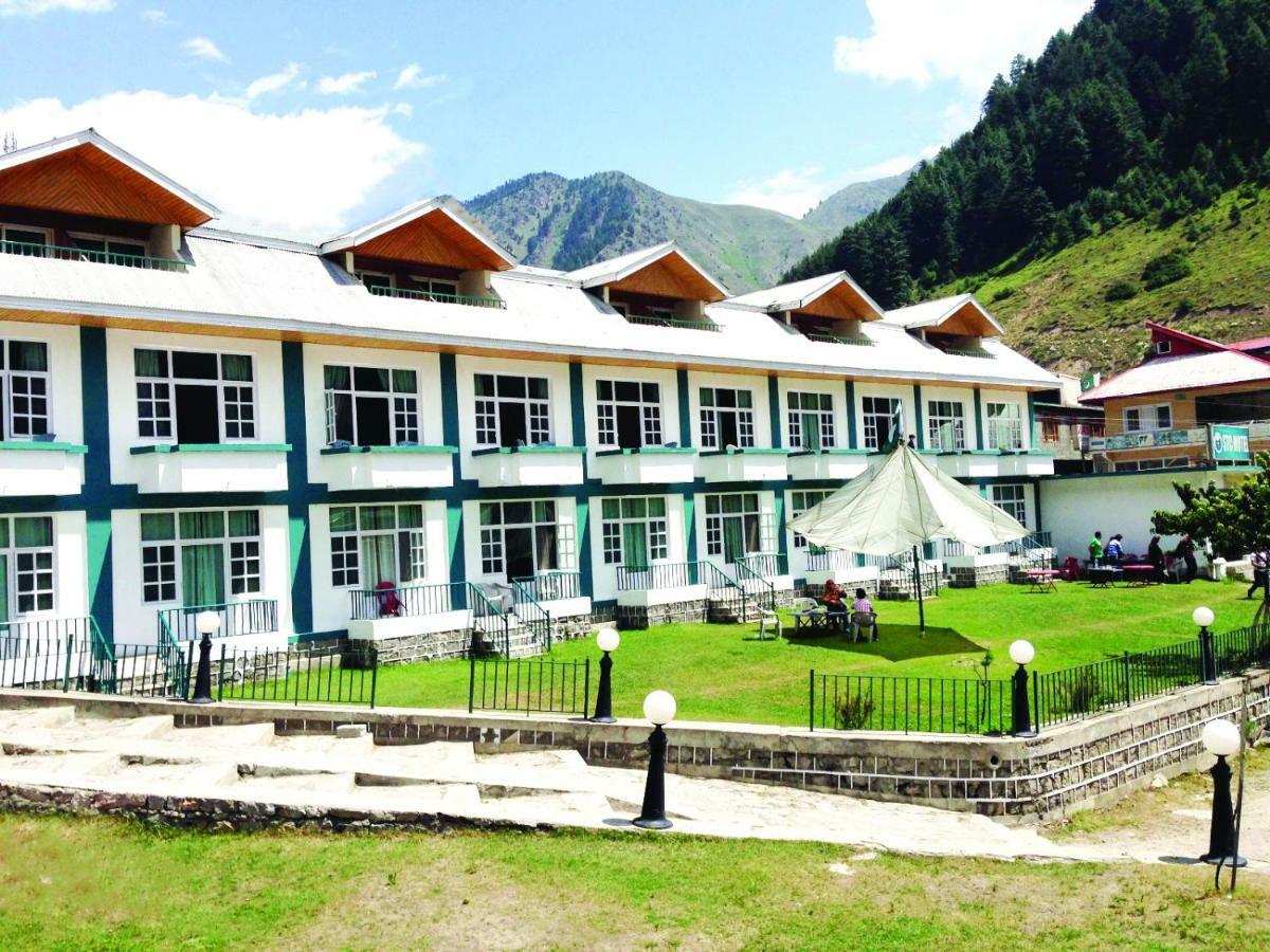 Pine Top Hotels Naran Exterior foto